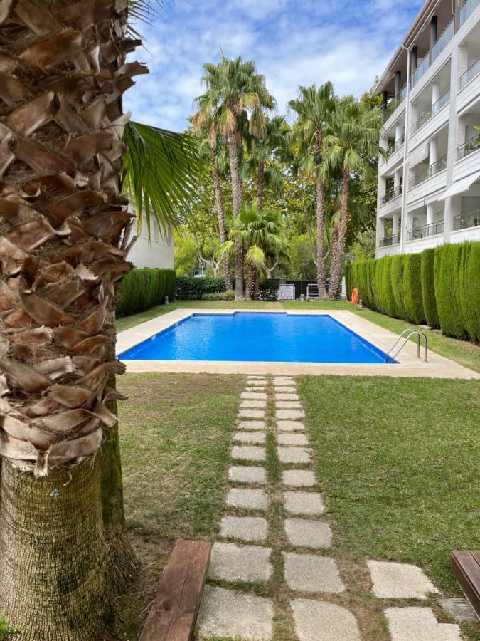 Amplio Apartamento Con Acceso Directo A Piscina プラヤ・デアロ エクステリア 写真